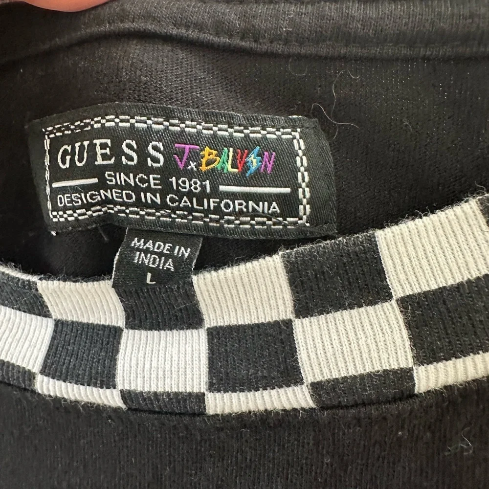 GUESS X J Balvin Vibras
Checker Tee Size Large - Picture 2 of 2